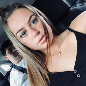 Meet your Posher, Allie